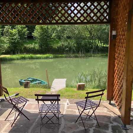 Hébergement de vacances Manoir De Charme Avec Piscine Couverte Et Wifi Dans Les Vosges Du Sud - Fr-1-583-36