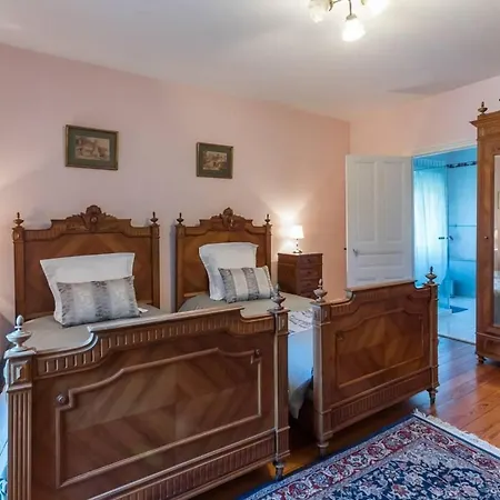 Hébergement de vacances Manoir De Charme Avec Piscine Couverte Et Wifi Dans Les Vosges Du Sud - Fr-1-583-36 Fougerolles-Saint-Valbert