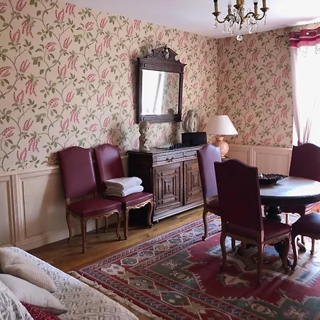 Manoir De Charme Avec Piscine Couverte Et Wifi Dans Les Vosges Du Sud - Fr-1-583-36 Hébergement de vacances